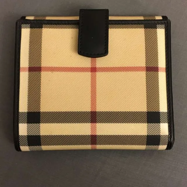 Burberry Wallet photo 3