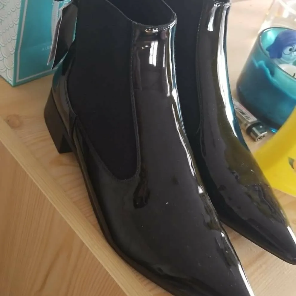 Zara Patent Leather Shoes Size 7.5 photo 1