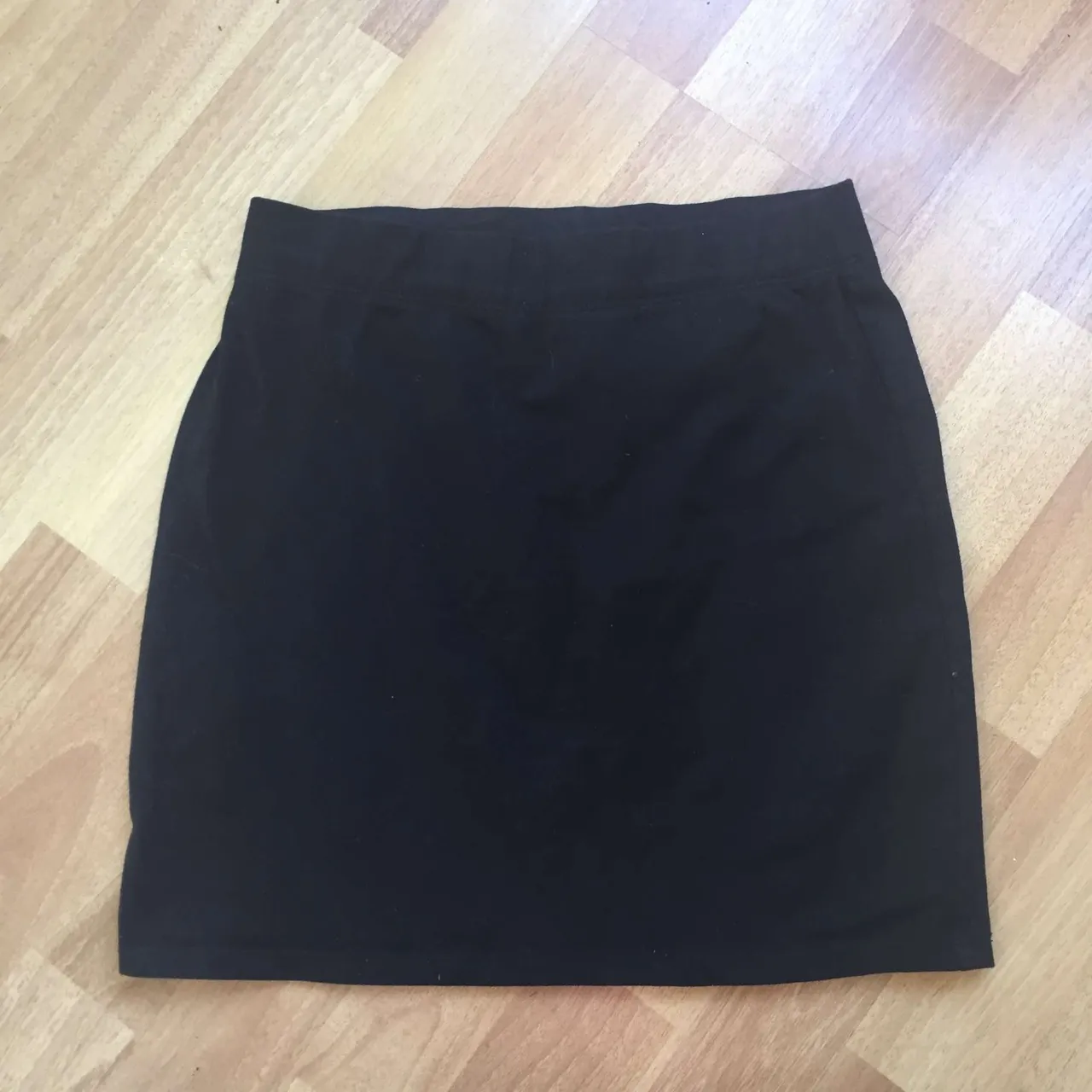 Black skirt size 4 photo 1