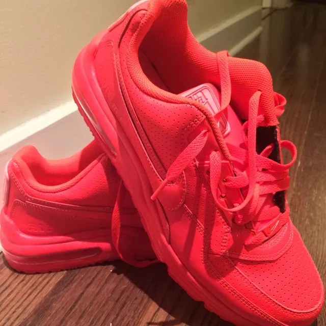 New Men's Nike Shoes photo 1