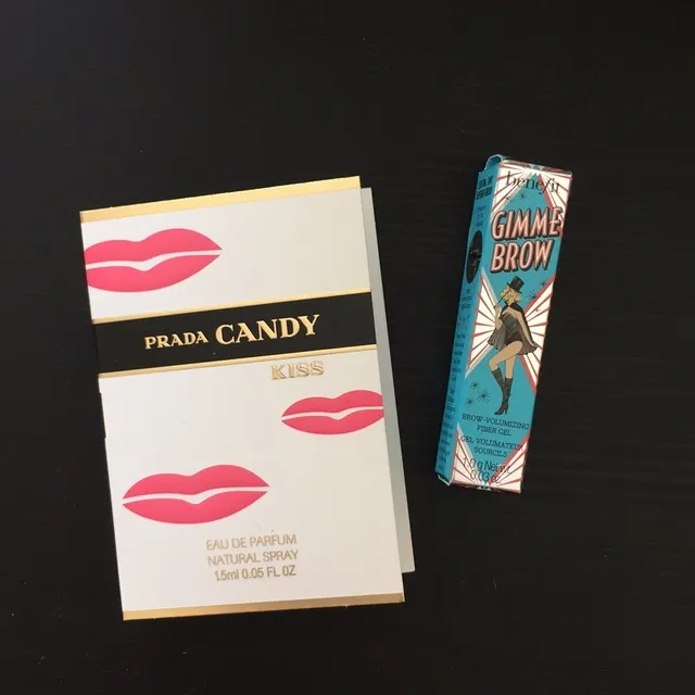 Prada Candy Kiss & Benefit Gimme Brow samples photo 1