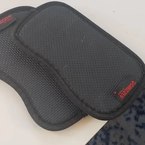 Grip Pads for using weights photo 1