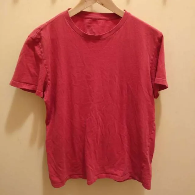 Mens Red Gap T-shirt M photo 1