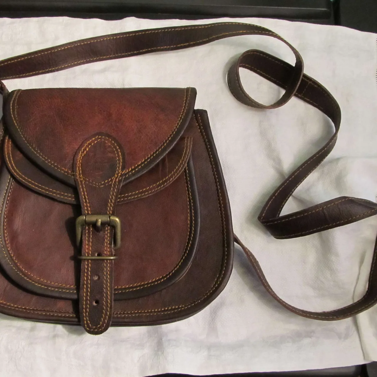 Hand-made leather handbag photo 1