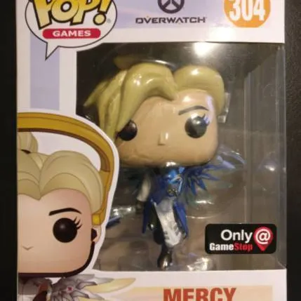 Funko POP! Games - Overwatch - Mercy - Game Stop Exclusive photo 1