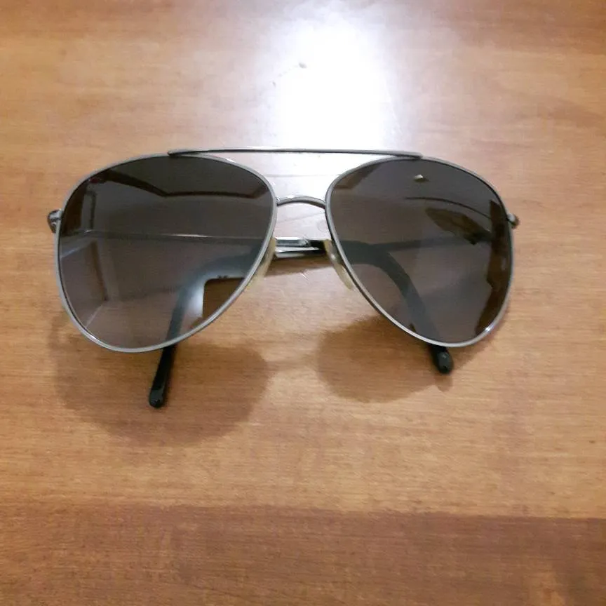 Burberry Aviator Sunglasses photo 1
