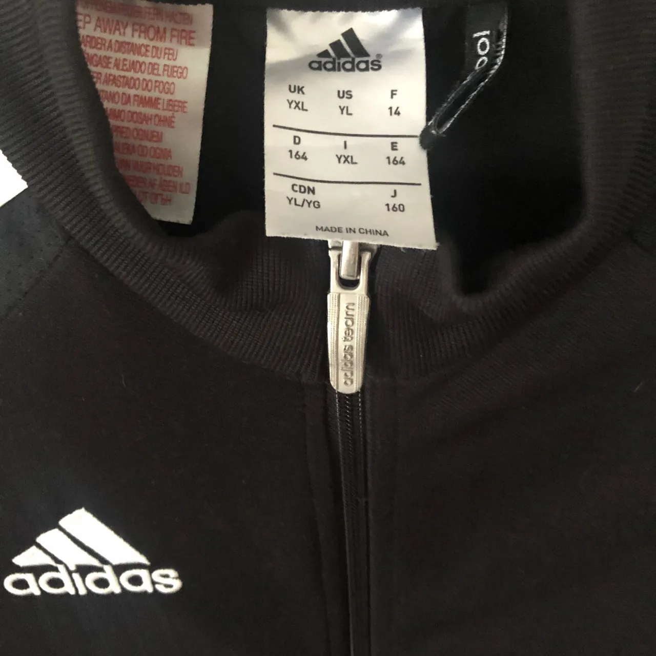 Adidas jacket photo 5