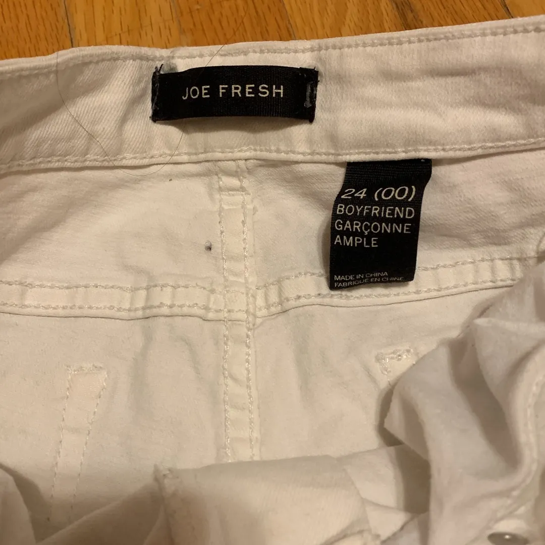 White Jeans Joe fresh photo 3