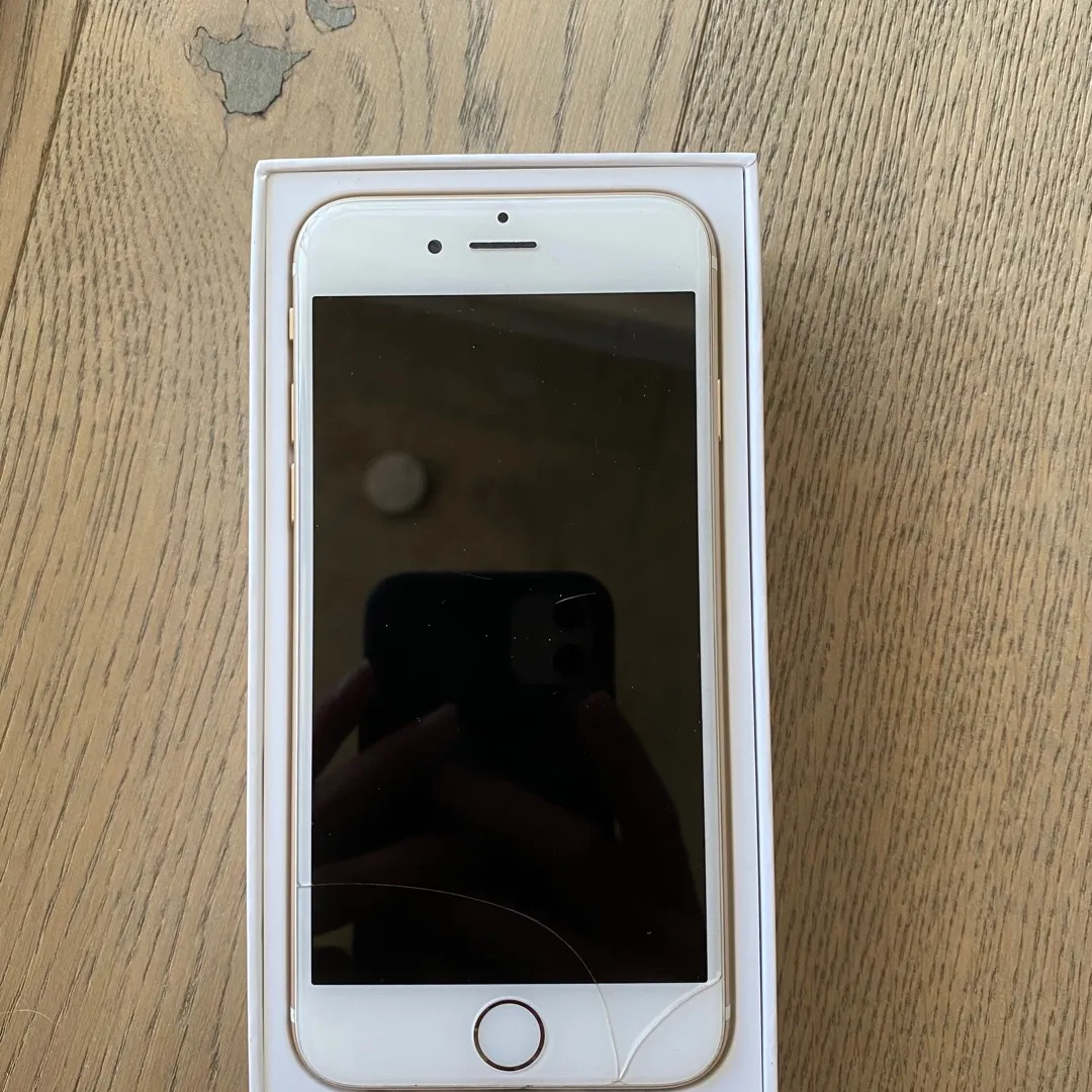 iPhone 6 With Box photo 1