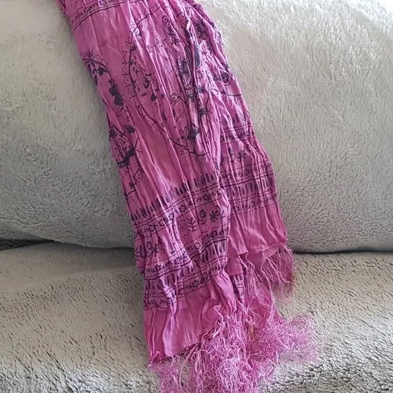 Pink Scarf photo 1