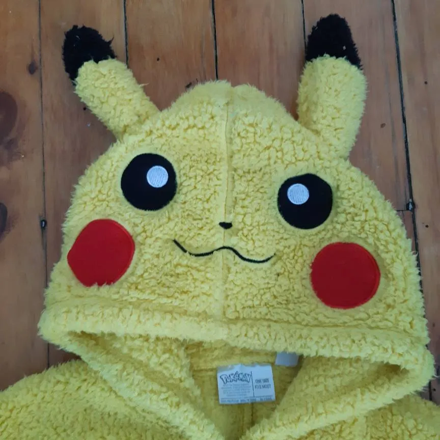 Pikachu Kigurumi photo 1