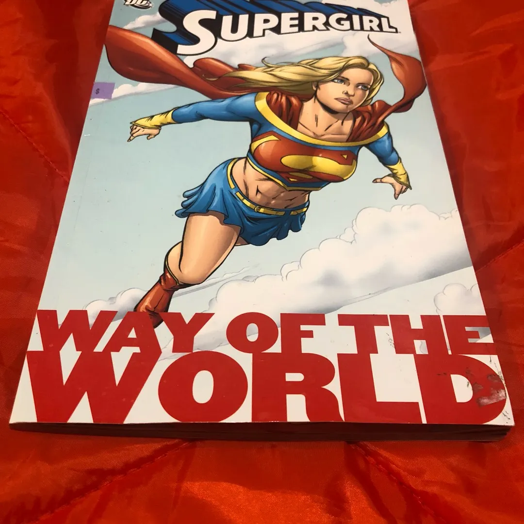 Supergirl Comics photo 1