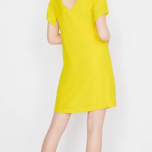 BNWT Yellow Shift Dress - Size Small photo 4