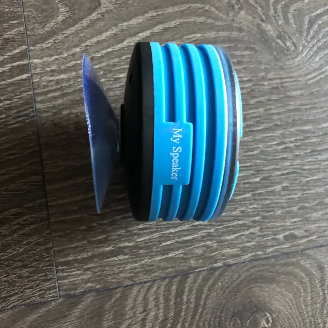 Mini Bluetooth Speakers - Waterproof photo 3