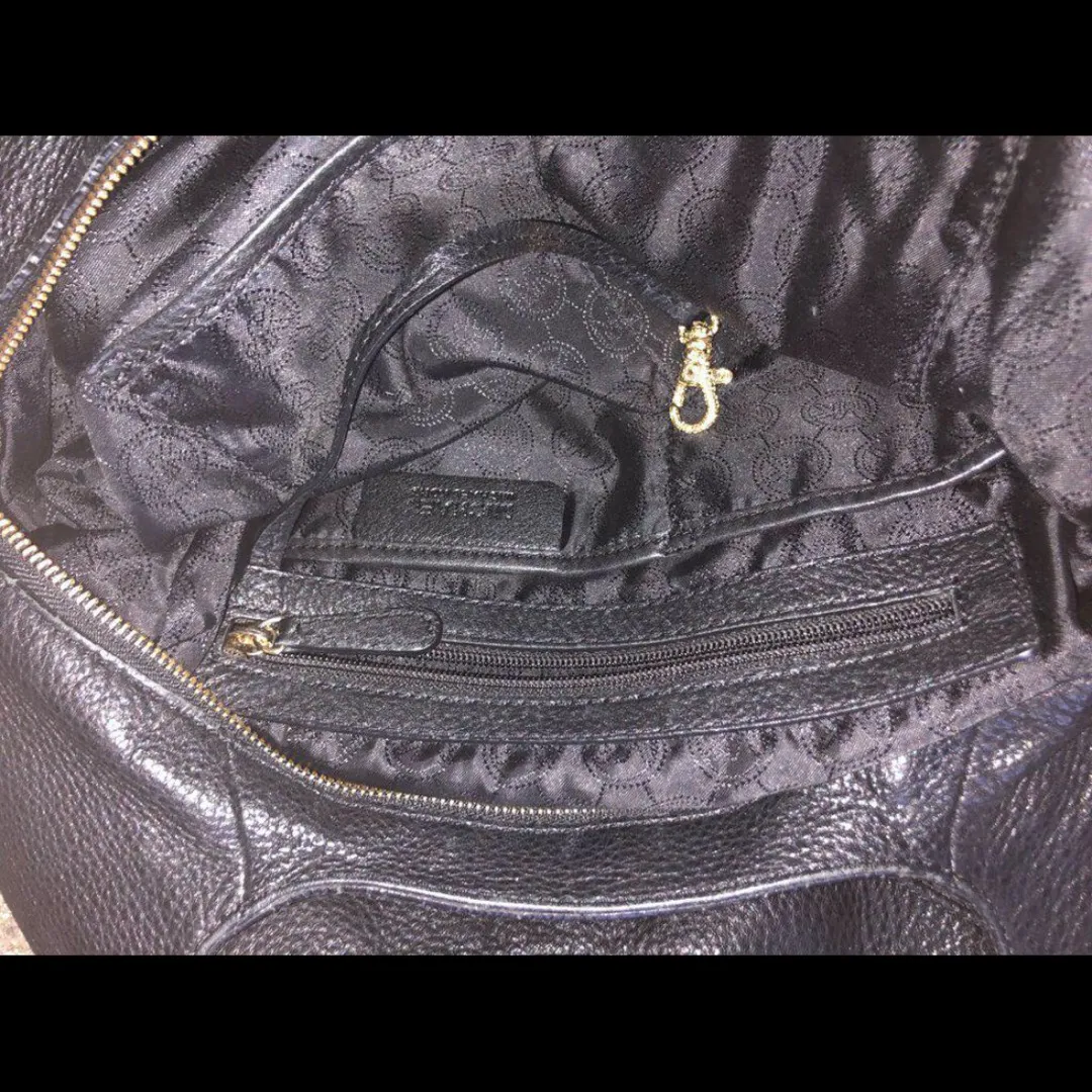 Michael Kors Leather Shoulder Bag photo 6