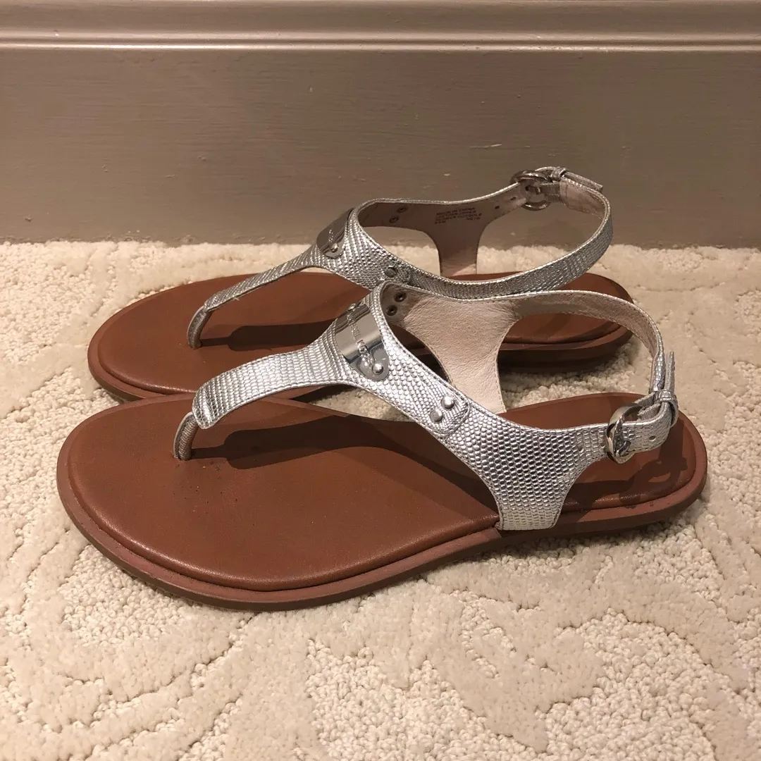 Michael Kors Sandals Size 6.5 photo 4