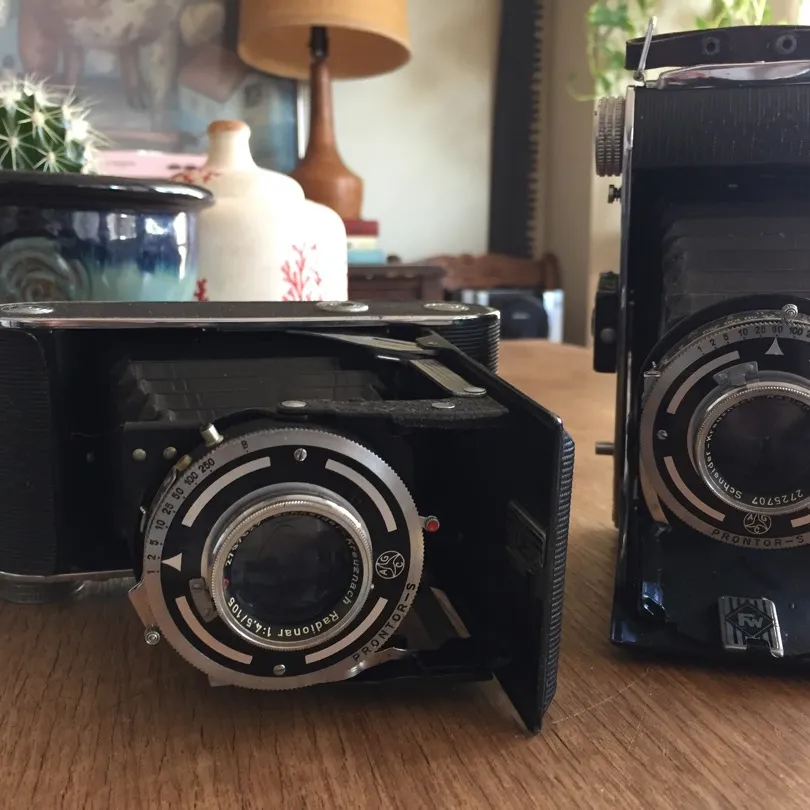 Two Vintage Franka Rolfix Cameras photo 1