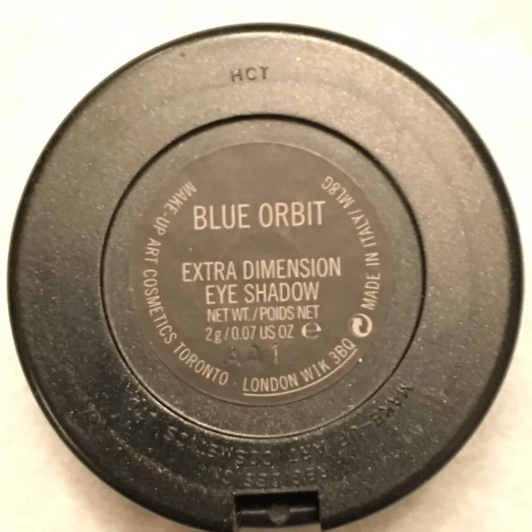MAC Blue Orbit Discontinued Extra Dimension Eye Shadow photo 4