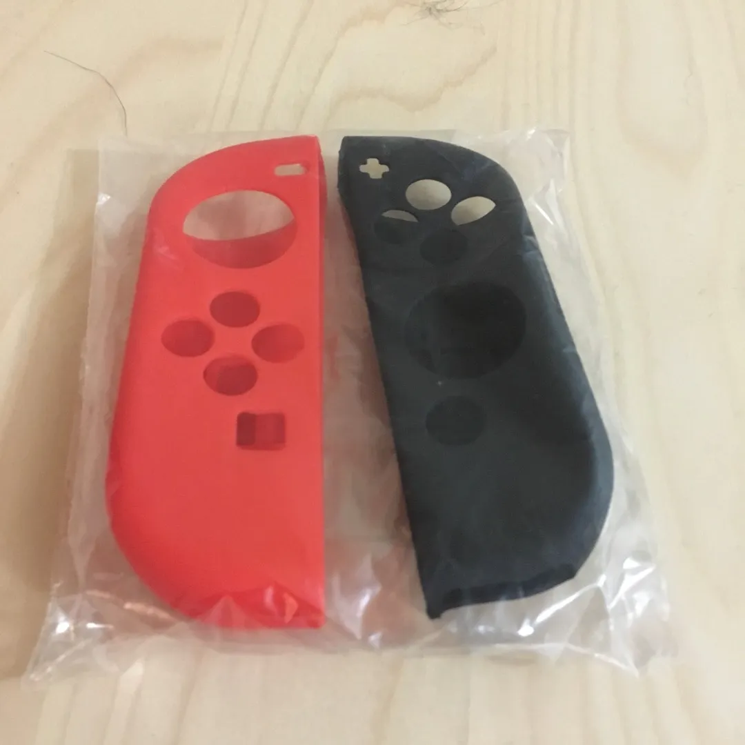 Nintendo Switch JoyCon Grips/Skins photo 3