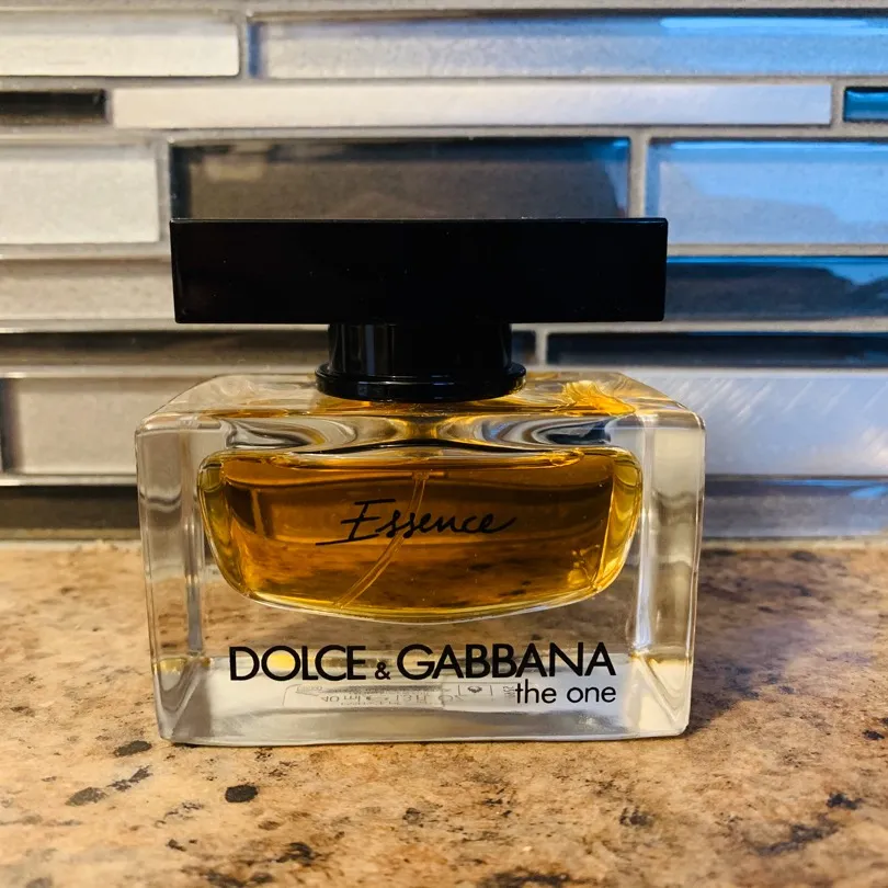 Dolce & Gabbana The One photo 1