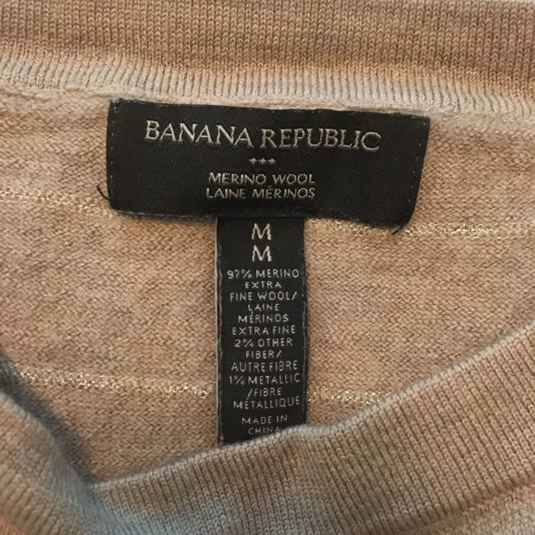 Banana Republic Wool Sweater photo 3