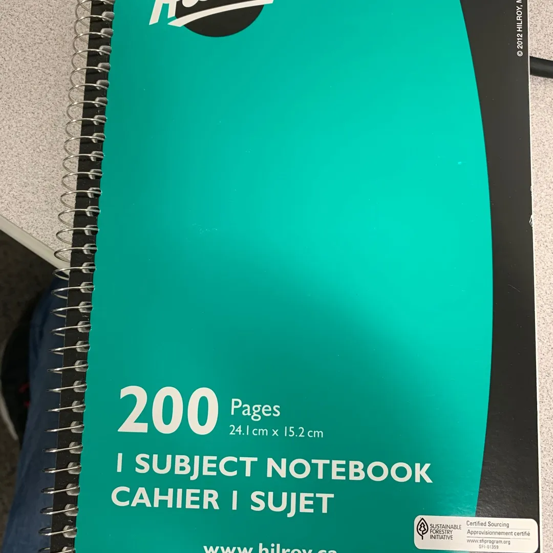 Notebook 200 Pages photo 1