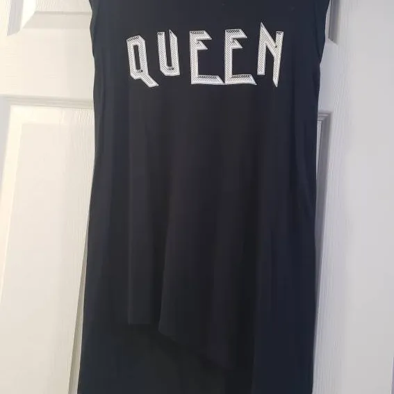 Queen Dress photo 1