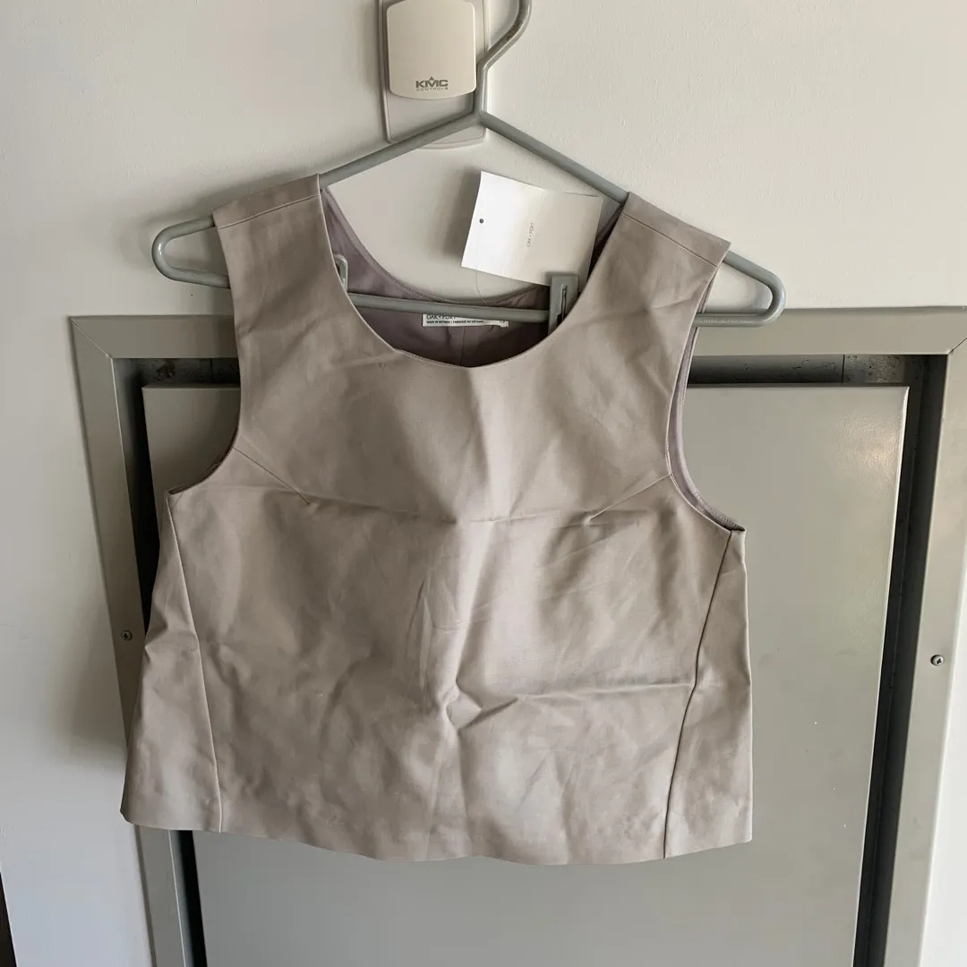 Oak + Fort Grey Tank With Tag (size Small) photo 1
