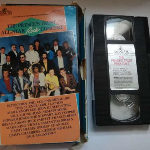 1990 THE PRINCESS TRUST ALL-STAR ROCK CONCERT VHS in original... photo 1
