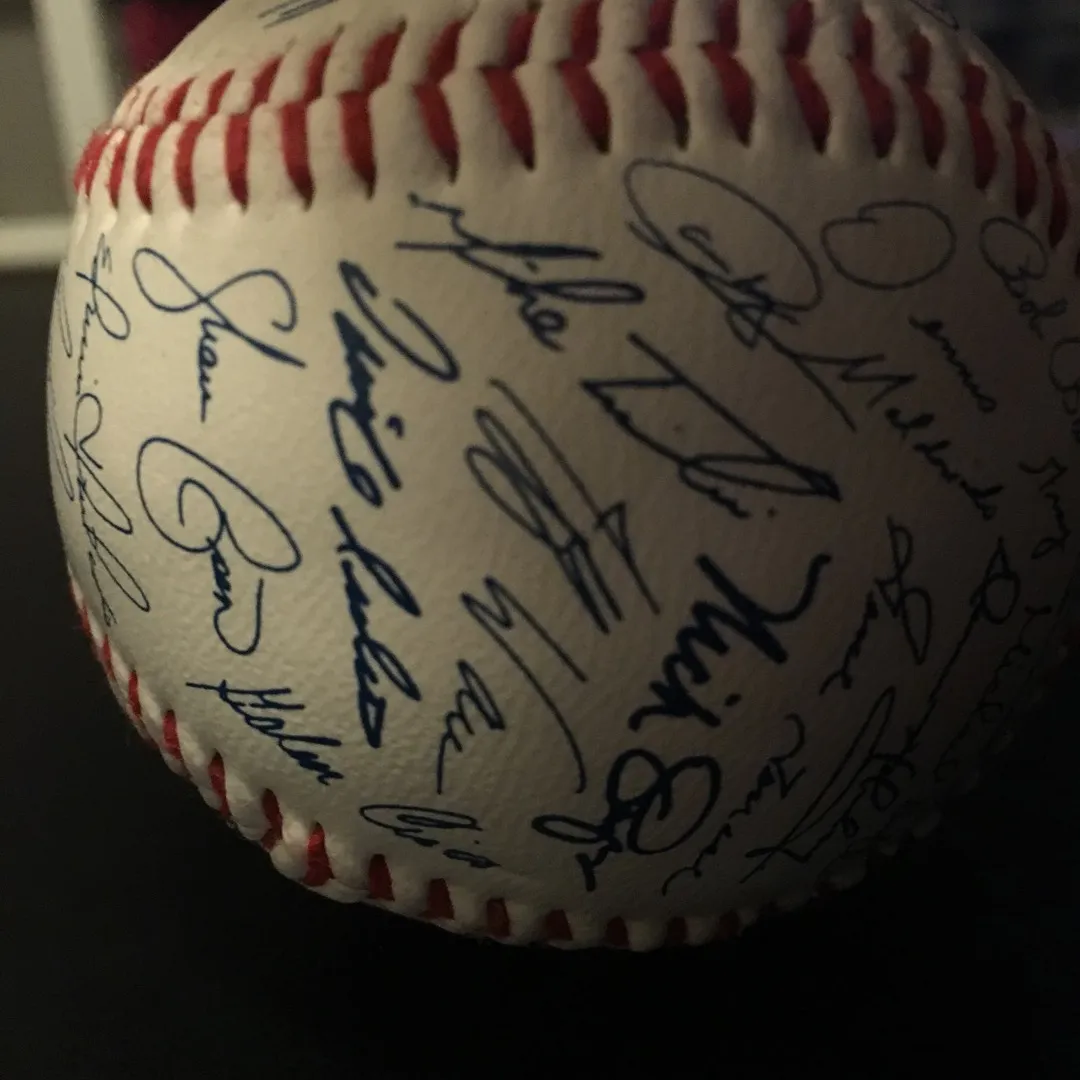 Blue Jays Autograph Replica Baseball photo 3