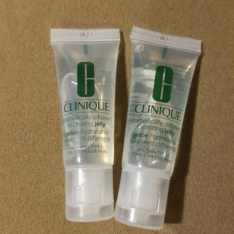 2 New Unused 15 Ml Clinique Dramatically Different Hydrating ... photo 1