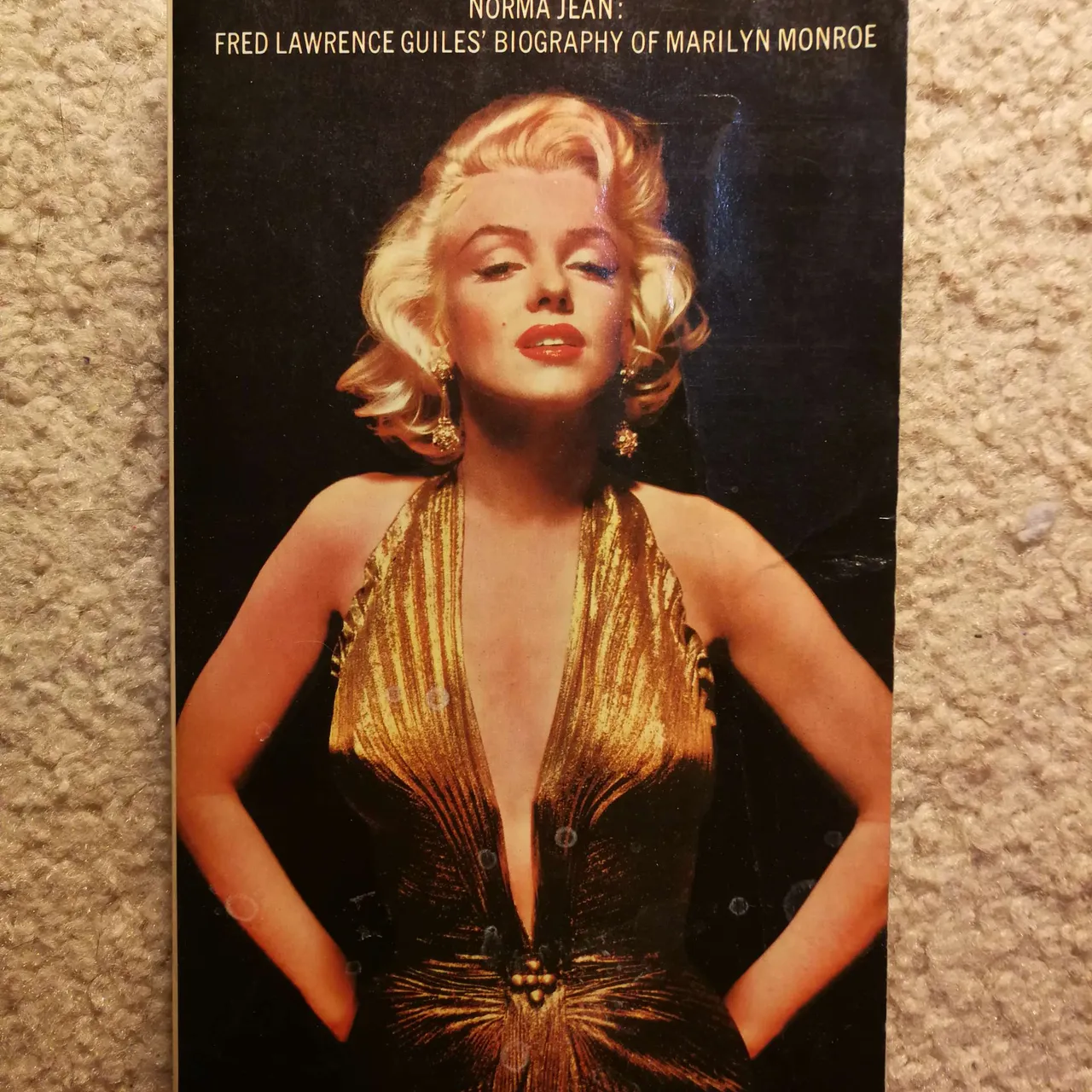 *FREE Biography of Marilyn Monroe
free photo 1