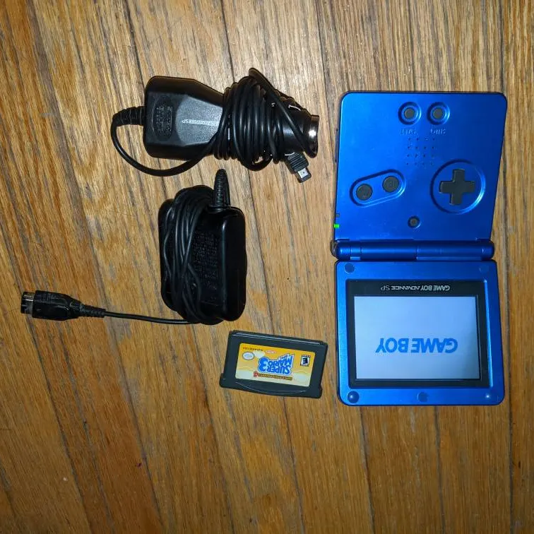 Gameboy Advanced Sp With Accessories photo 3