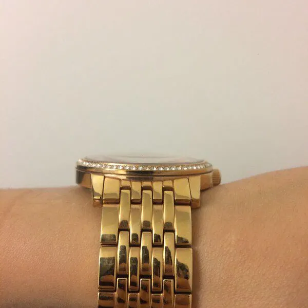 Rose Gold Guess Watch photo 5