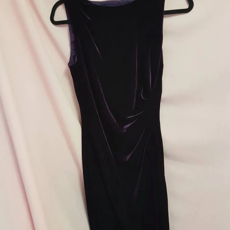 Jessica Purple Velvet Dress Size 4 (Fits Like A 6) photo 1