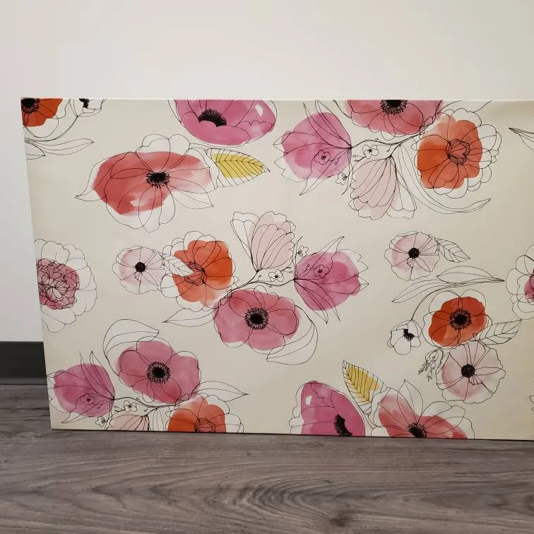 Floral Print On Canvas photo 1