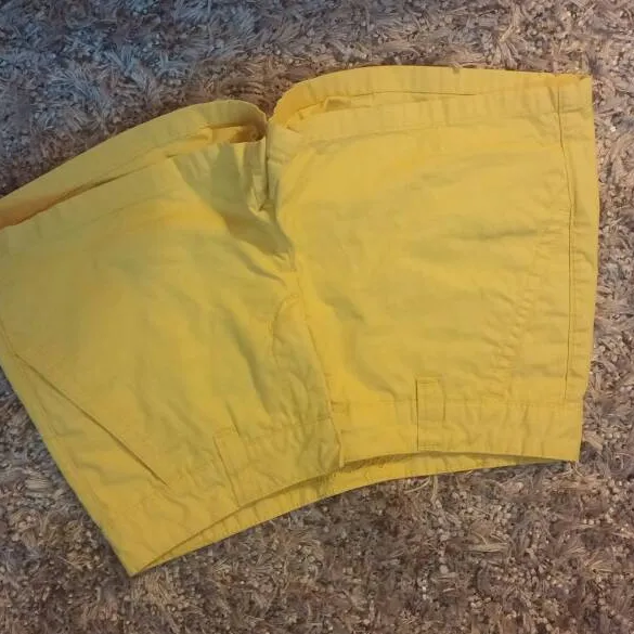 Esprit Size 6 Yellow Shorts photo 1