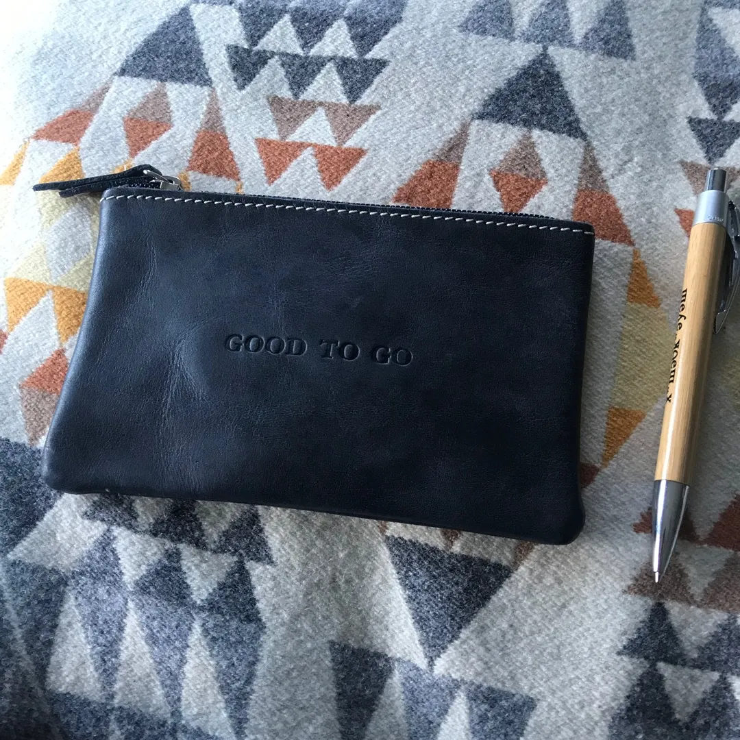 Roots Leather Pouch photo 3
