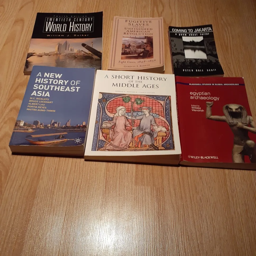 A Bunch Of Books photo 1