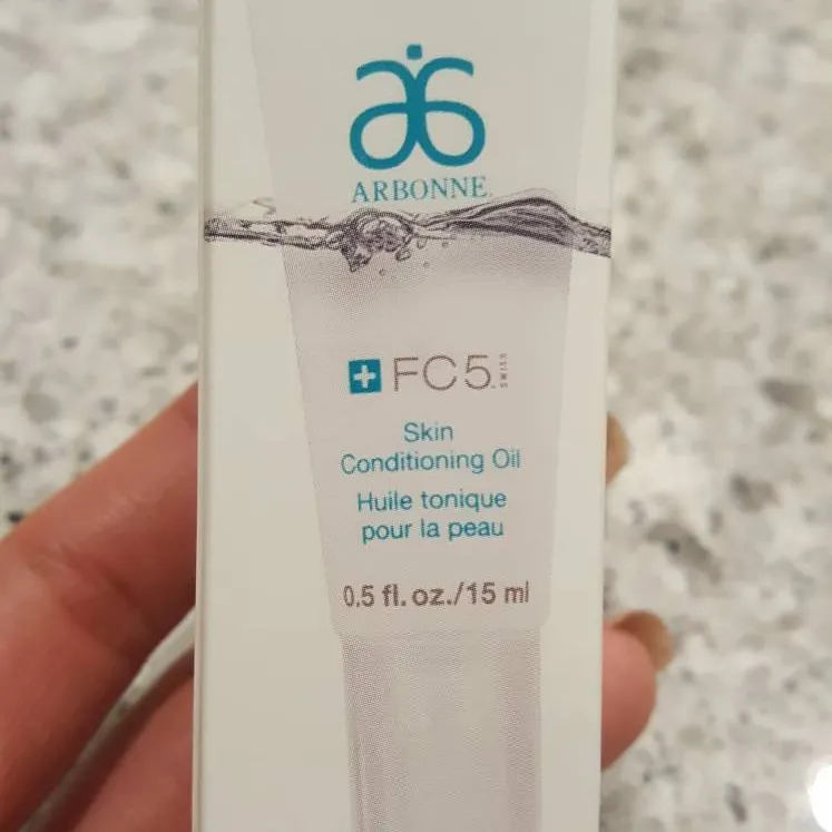 Arbonne Skin Conditioning Oil photo 1