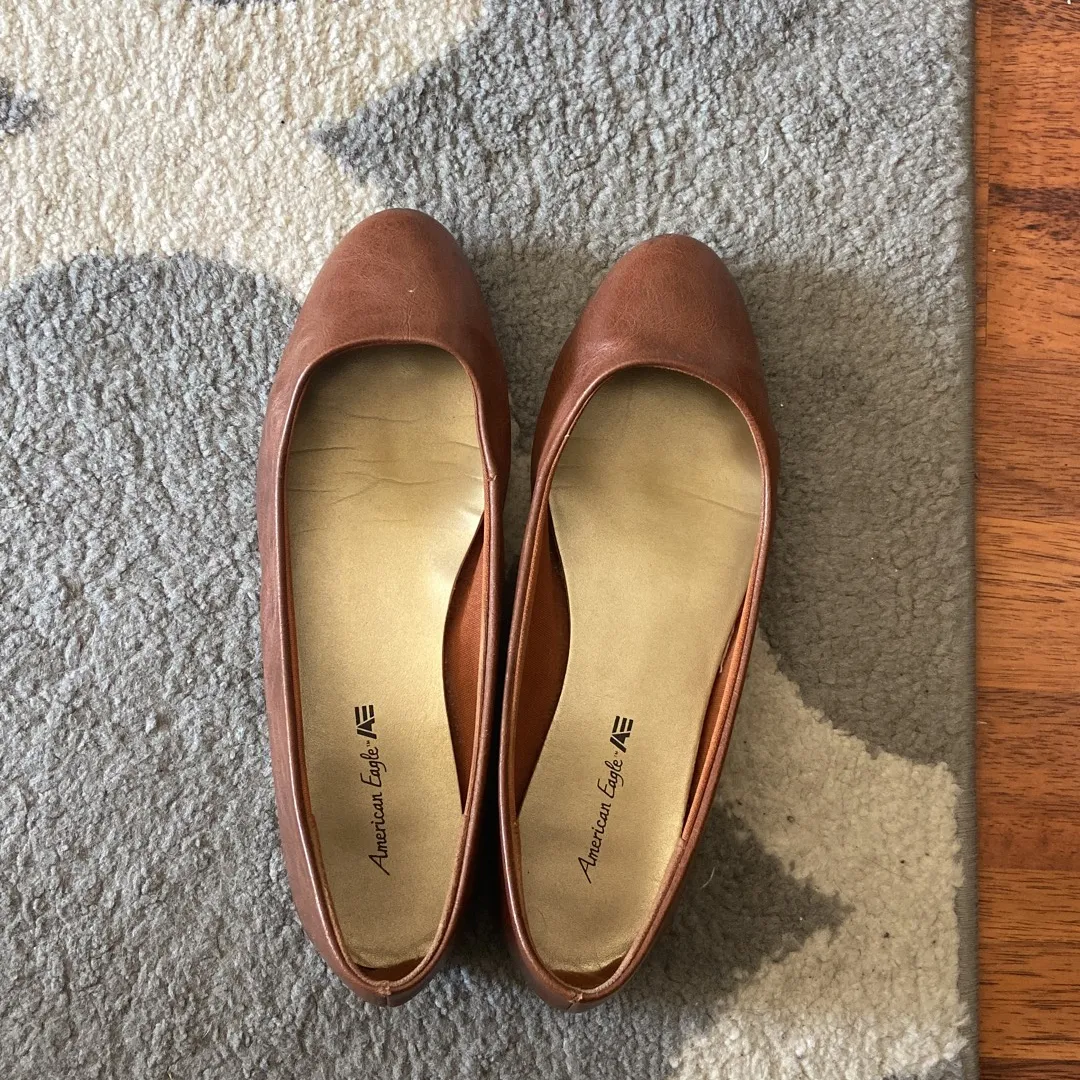 Brown Flats Size 7.5 photo 1