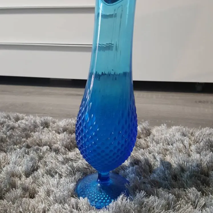 Beautiful Blue Flower Vase photo 3