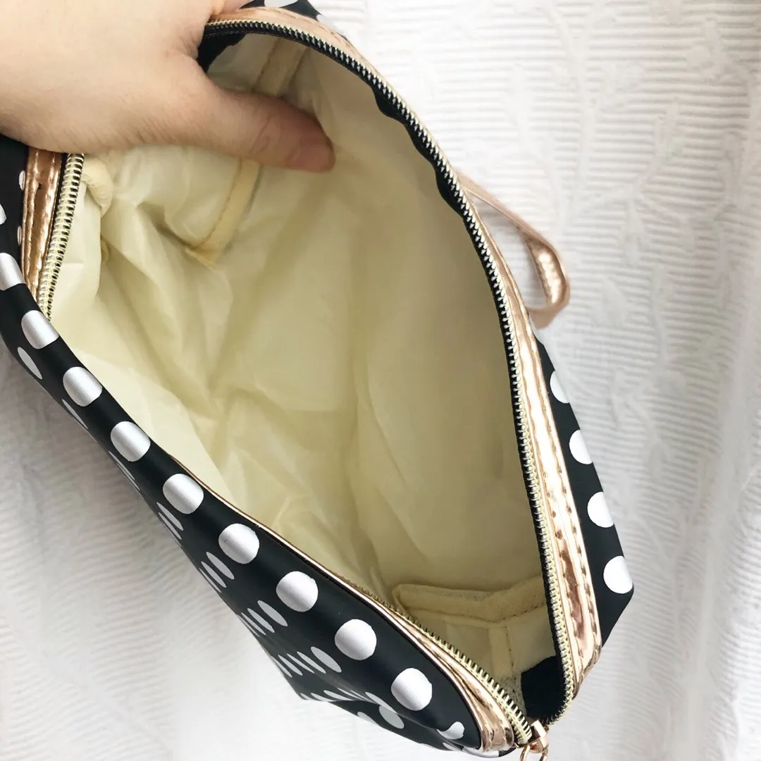 👝 Cute makeup bag with reflective polka dots💄 photo 3
