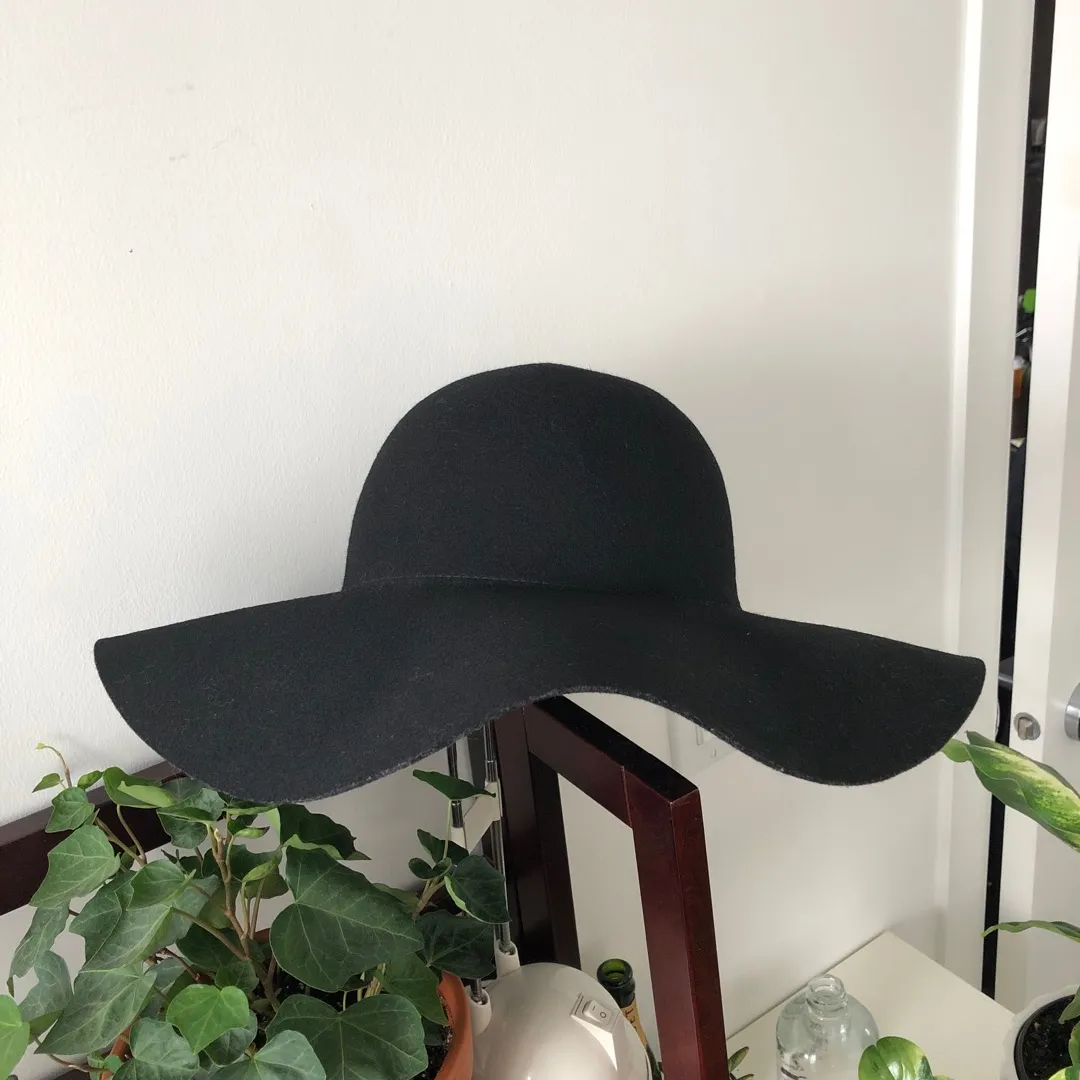 Black Floppy Hat photo 1