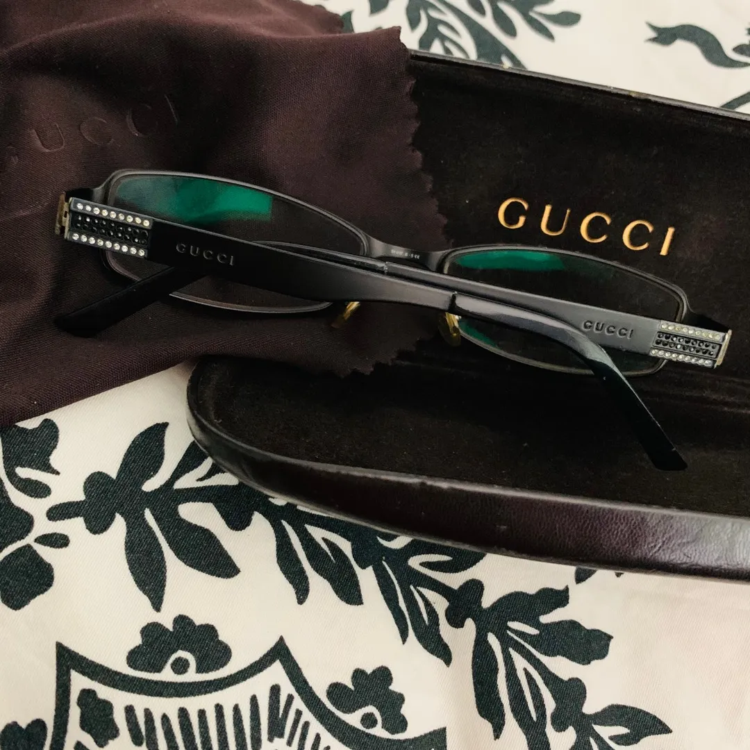 Gucci Glasses photo 9