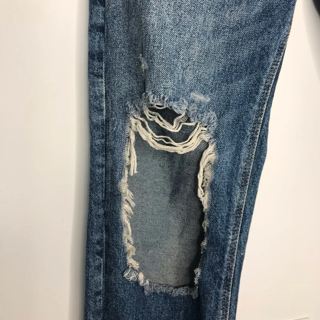 Zara Distressed Jeans photo 4