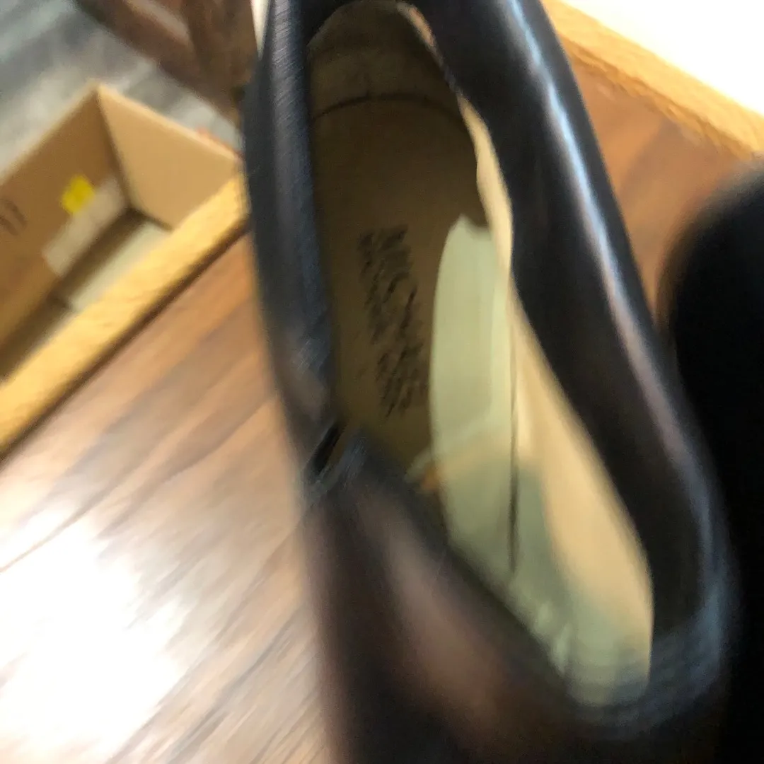 Michael Kors Black Heel Ankle Boot 6.5 photo 4