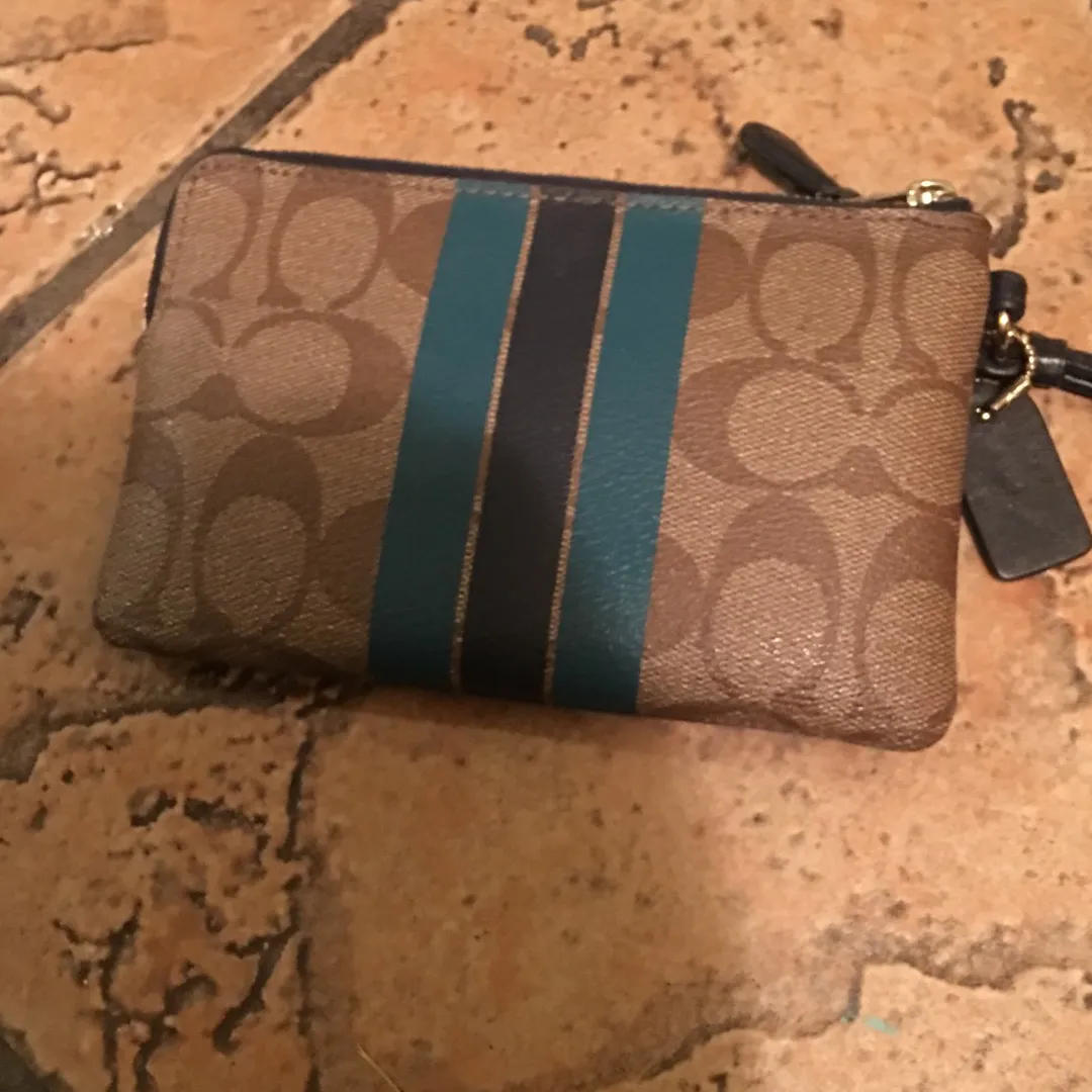 Perfect Condition Coach Wallet photo 3