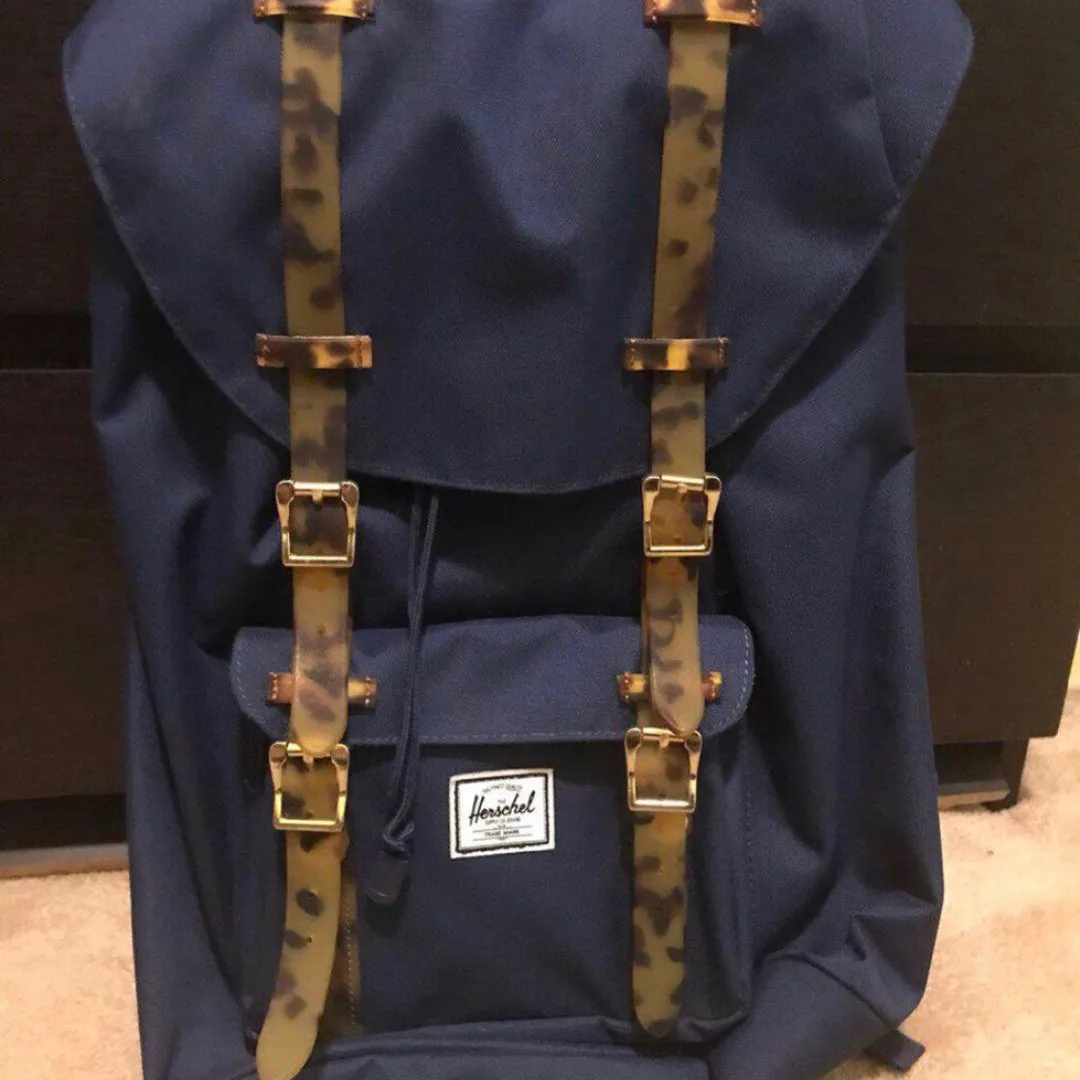 Herschel Backpack photo 1