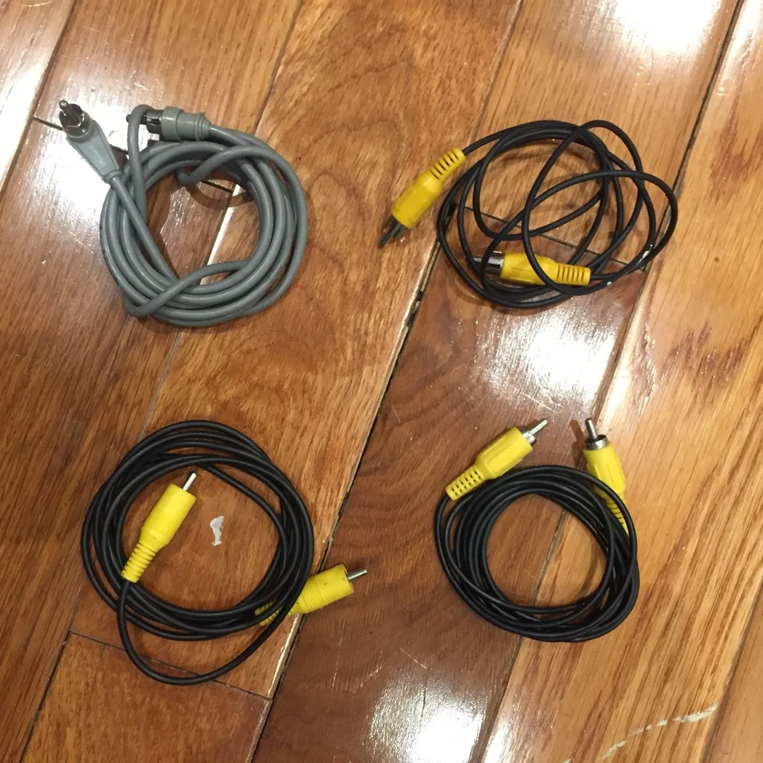 RCA Cables photo 1